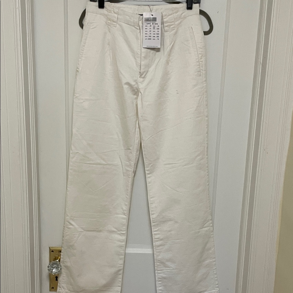 Brandy Melville White Chinos
